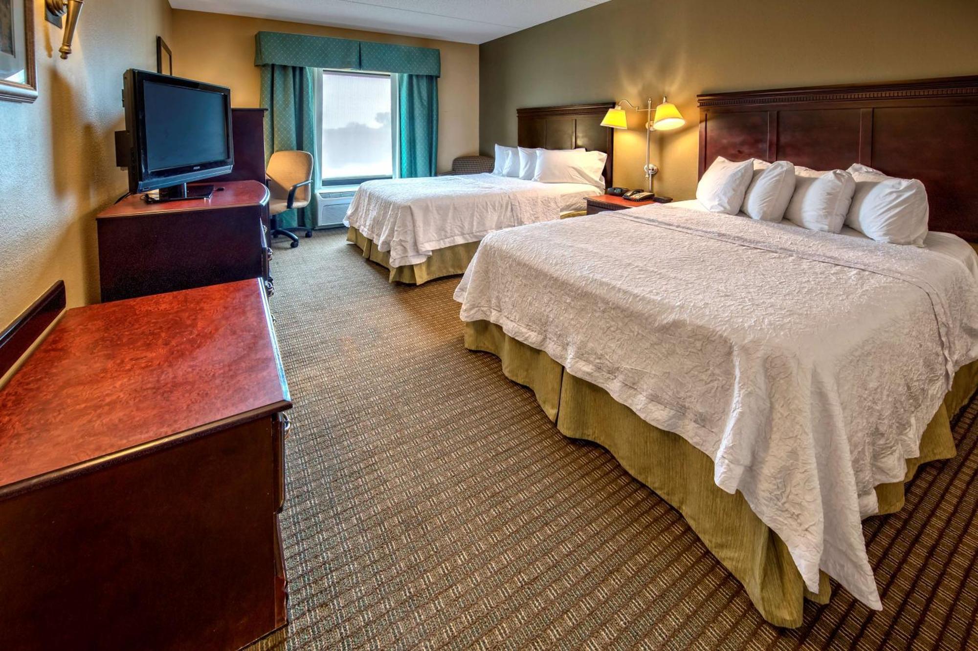 Hampton Inn Rochester - Irondequoit Bagian luar foto